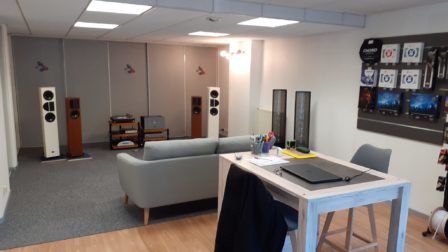 Hifi Pau 64